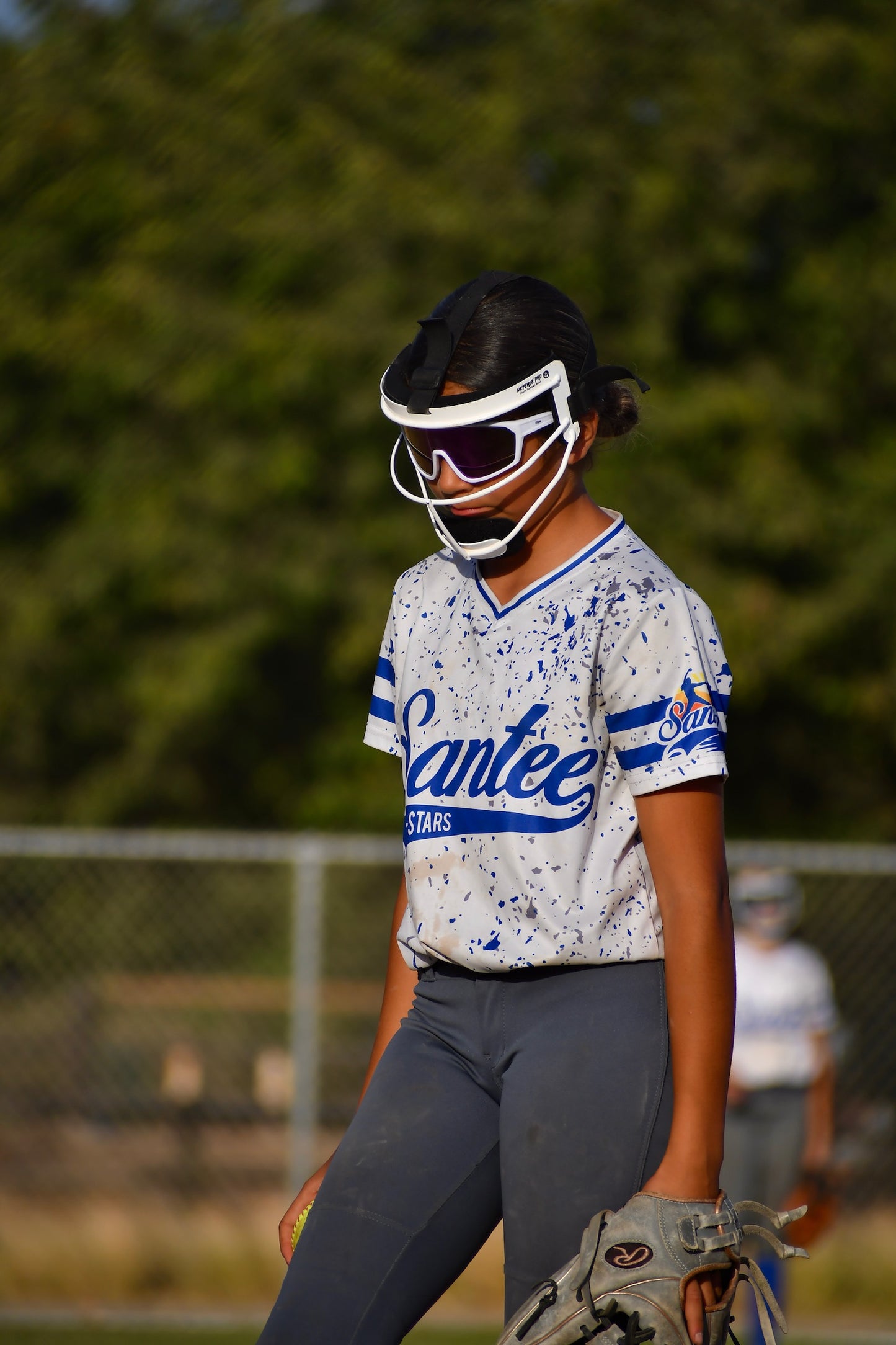 "53" White Black Oversized and Polarized