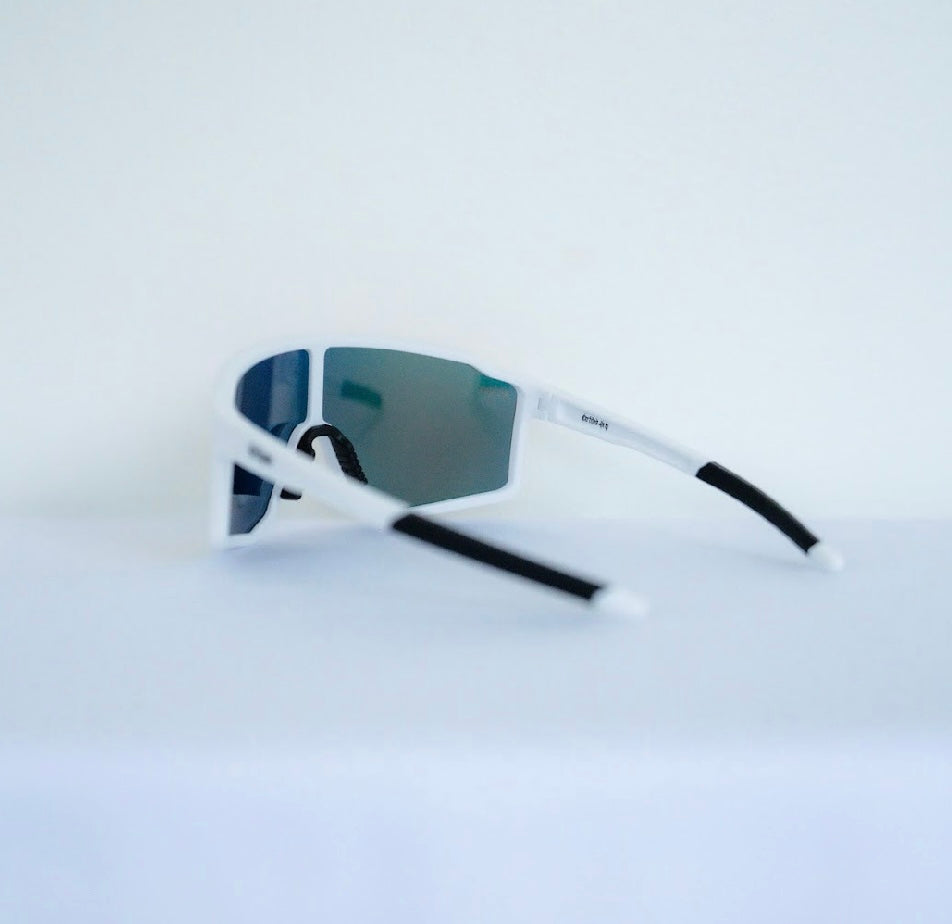 "53" White Pink Oversized and Polarized