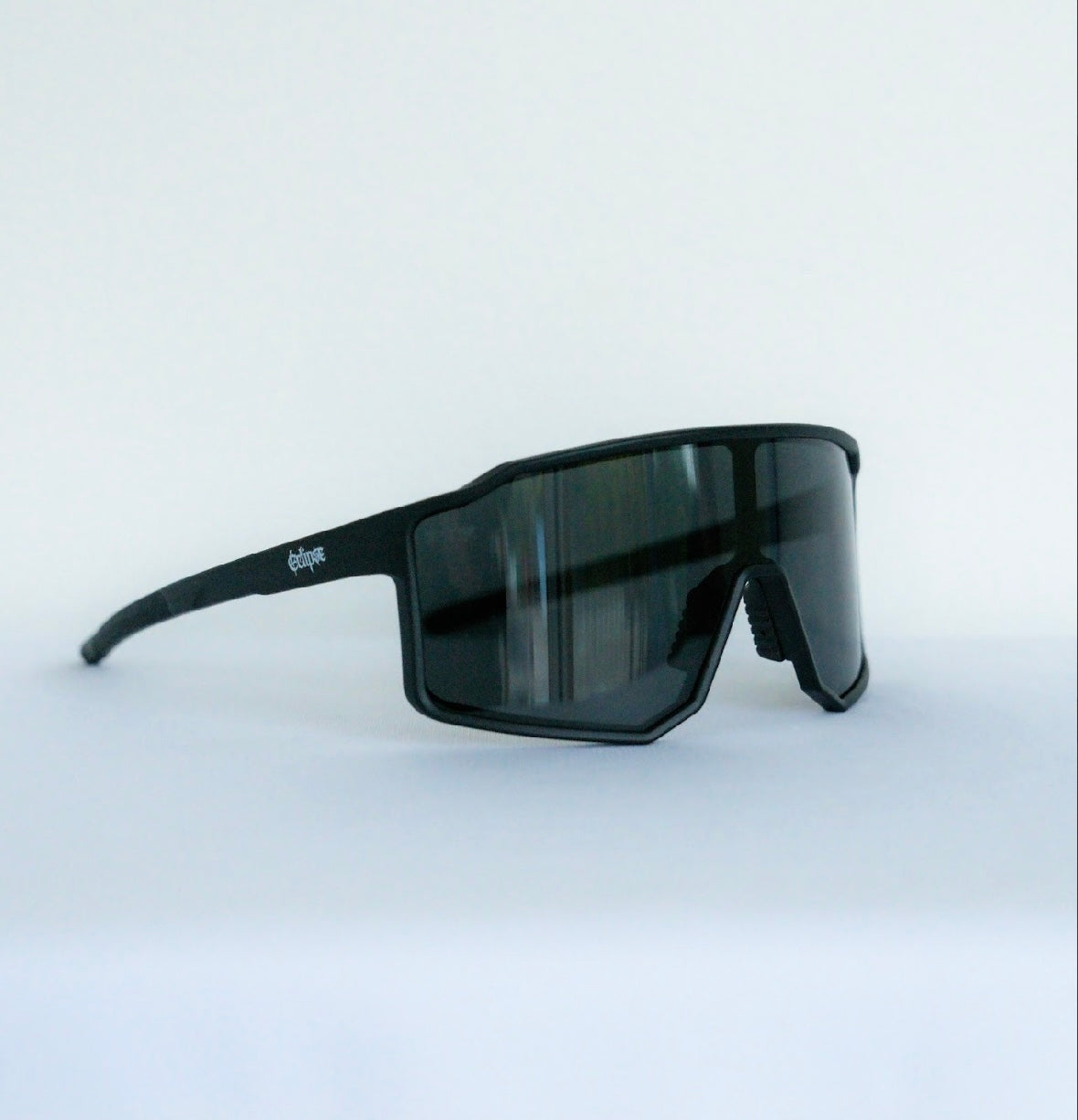 “53”Black Oversized & Polarized