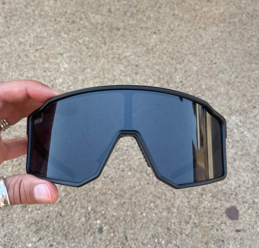 “53”Black Oversized & Polarized