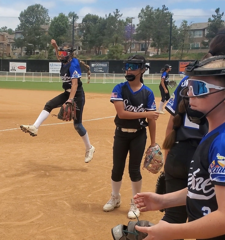 "53" White Pink Oversized and Polarized